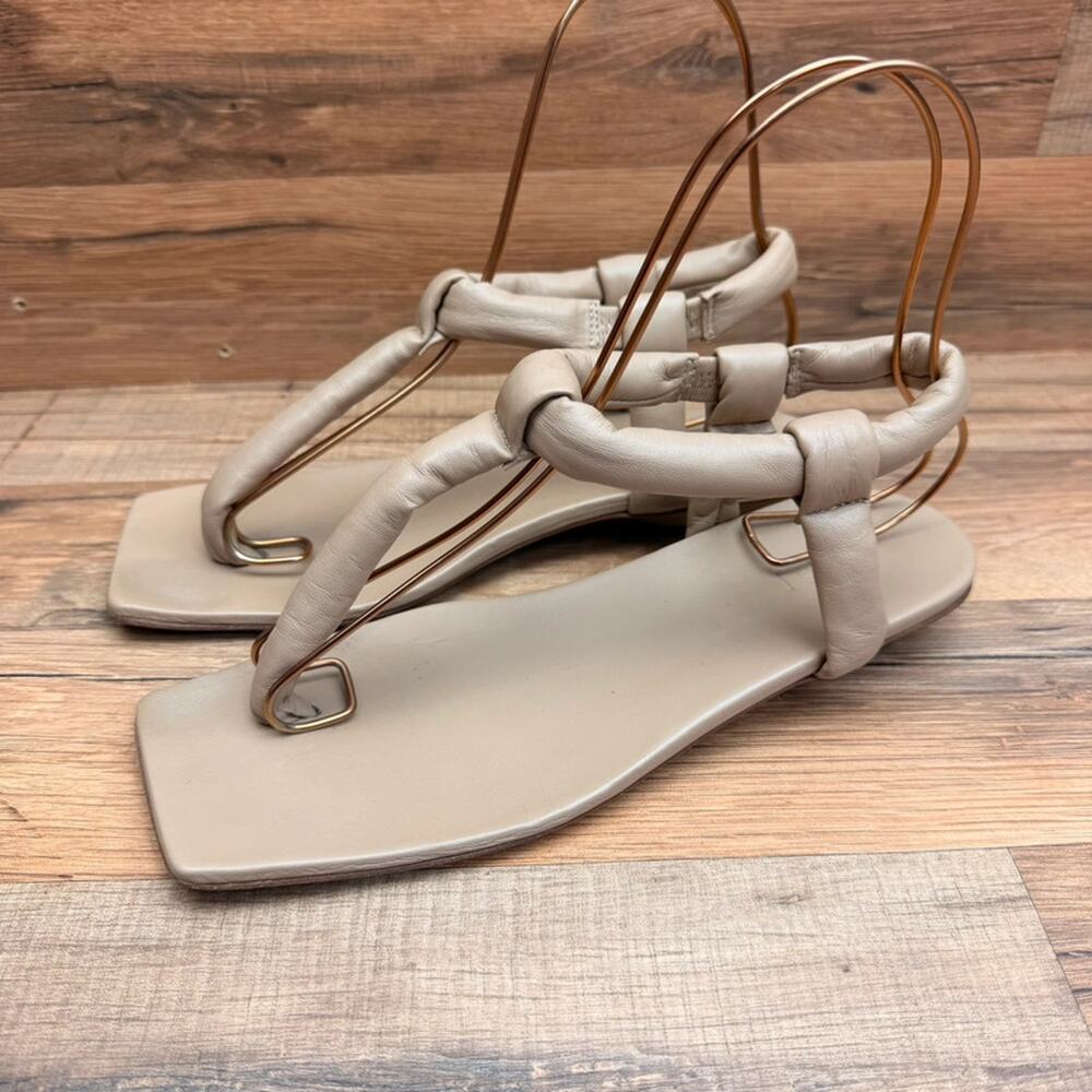 Tibi Aston women’s size 7 Eu38  leather Thong Sandals